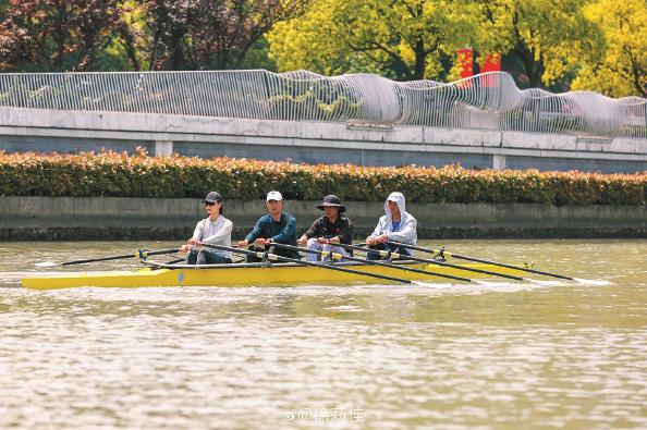 金牌选手, div, 有平静湖面 金牌选手, div, 有平静湖面